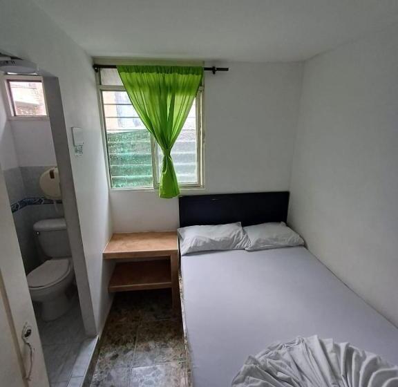 هتل Dulces Sueños