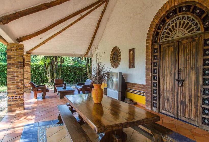 هتل Hacienda Gualanday