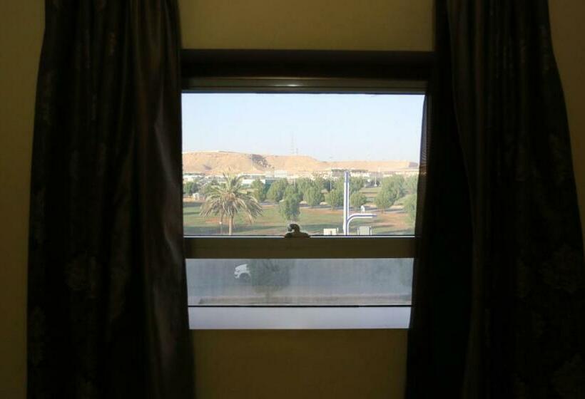 هتل Mandareen Al Sharq Serviced Apartments