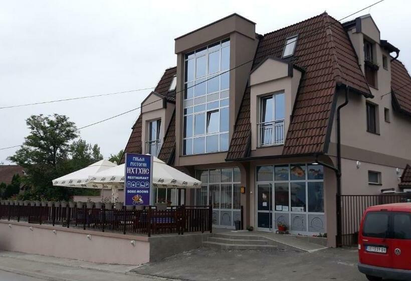 پانسیون Prenoćište I Restoran Ihthis