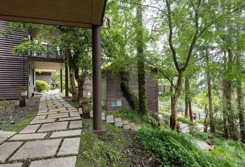 هتل Mingchih Resort