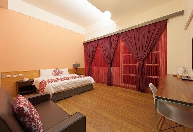 هتل Sun Hola Villa