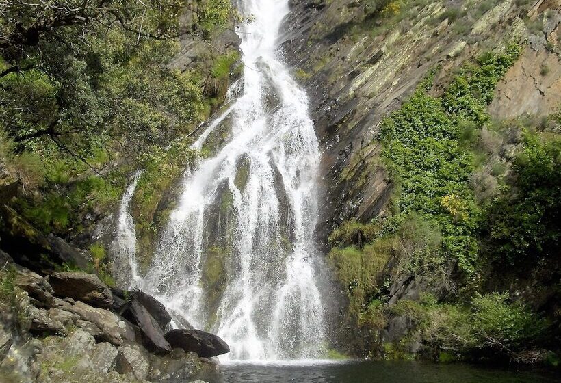Apartamentos Rurales Azabal