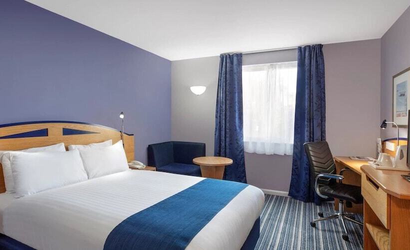 ホテル Holiday Inn Express Poole, An Ihg