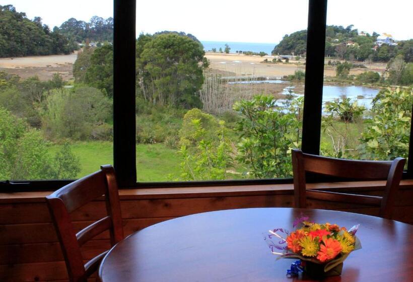فندق Kimi Ora Eco Resort
