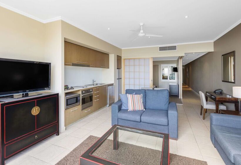 בית מלון כפרי Oaks Resort & Spa Hervey Bay