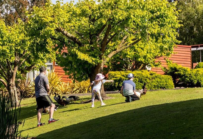 בית מלון כפרי Tall Timbers Tasmania