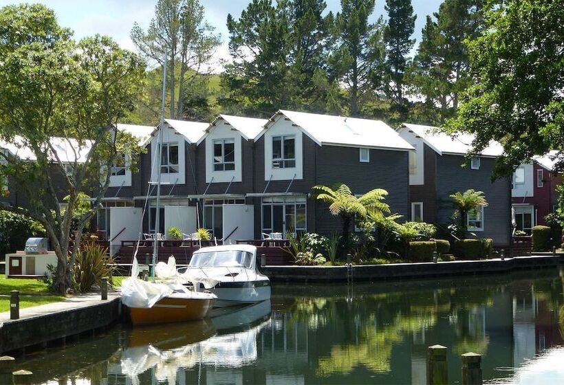 Ramada Resort By Wyndham Rotorua Marama