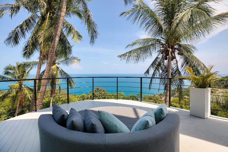 تختخواب و صبحانه Villa The Spot Koh Samui