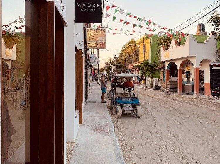 هتل Apartments & Suites Madre Holbox Selfcheck In