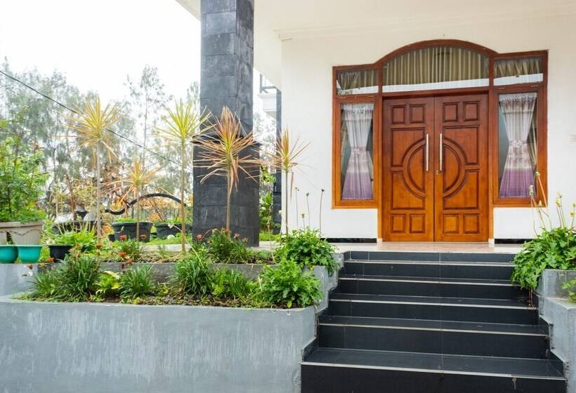 ホテル Anugrah Bromo Homestay By Oyo Rooms