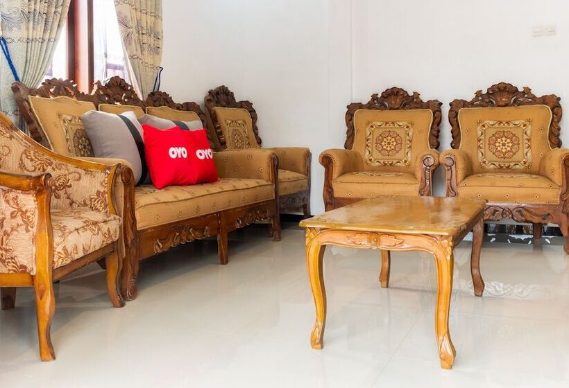 ホテル Anugrah Bromo Homestay By Oyo Rooms