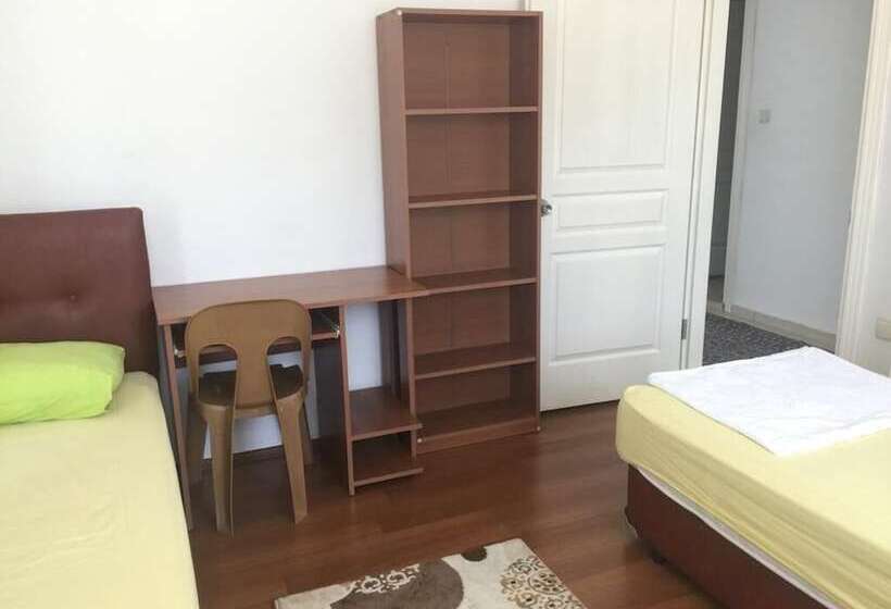 Ugurevler Apart
