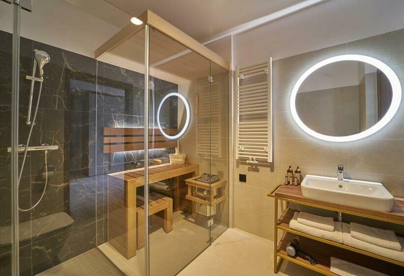 Five Seasons Szklarska Poręba