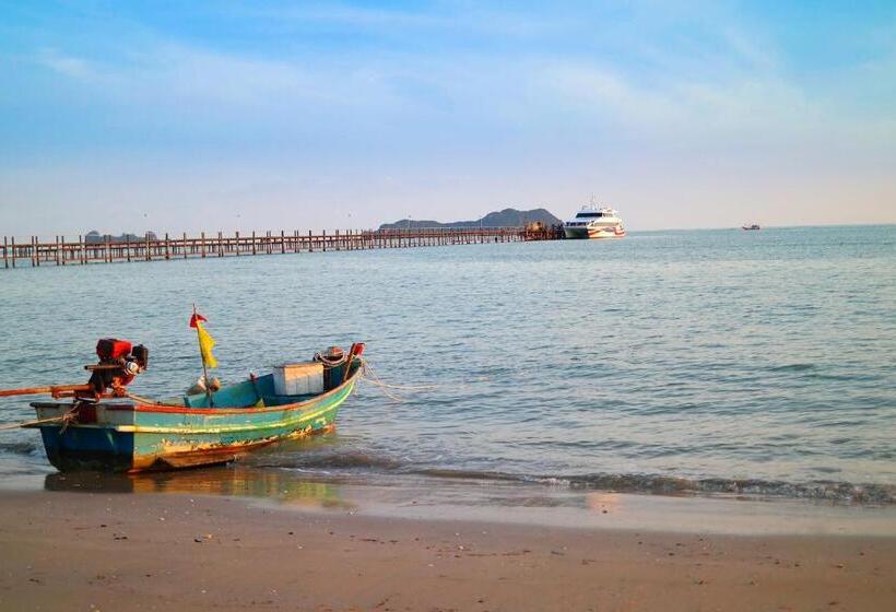 酒店 Baan I Talay Chumphon บ้านไอทะเลชุมพร
