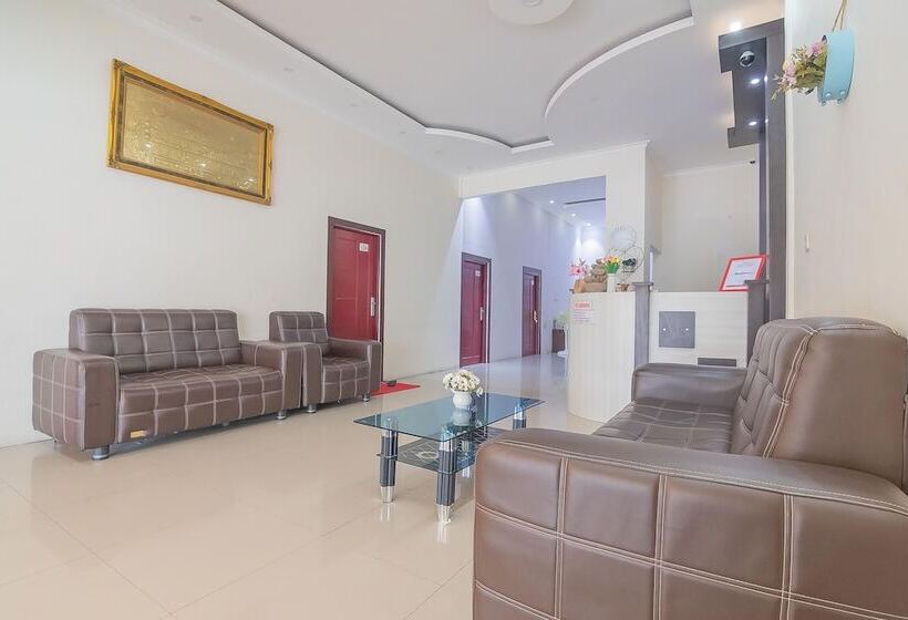 هتل Reddoorz Syariah @ Jalan Tjilik Riwut