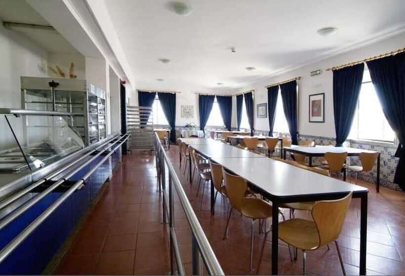 הוסטל Hi Oeiras – Pousada De Juventude