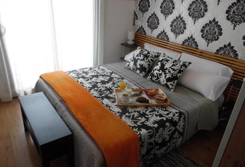 Hostal La Lluna
