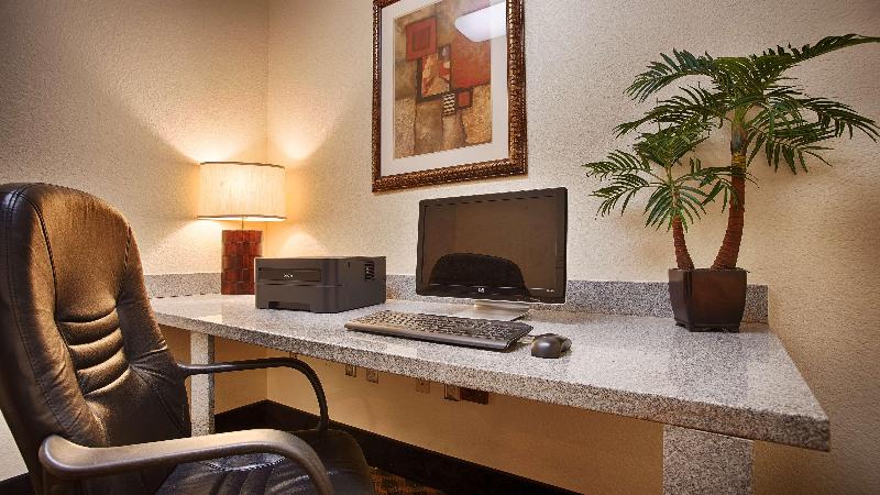 酒店 Best Western Palace Inn & Suites