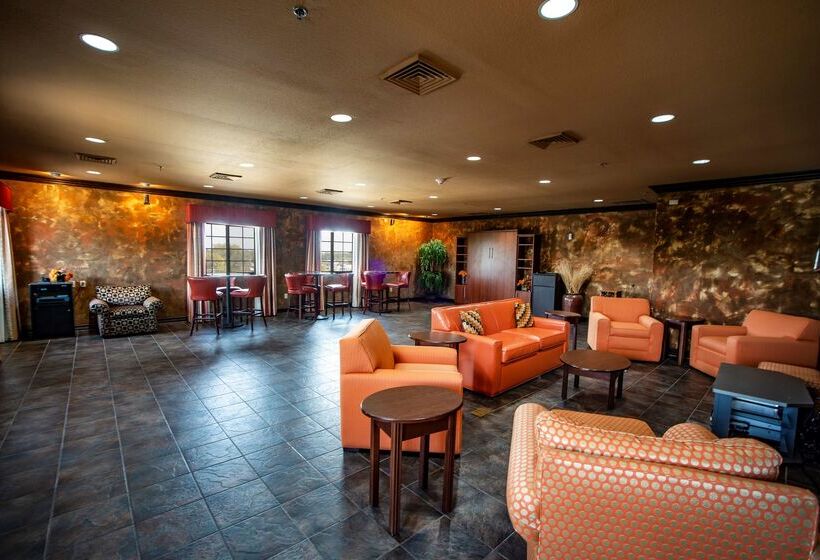 Best Western Plus Cimarron Hotel & Suites