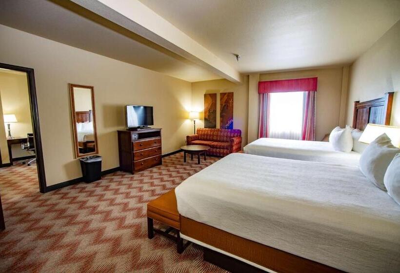 Best Western Plus Cimarron Hotel & Suites