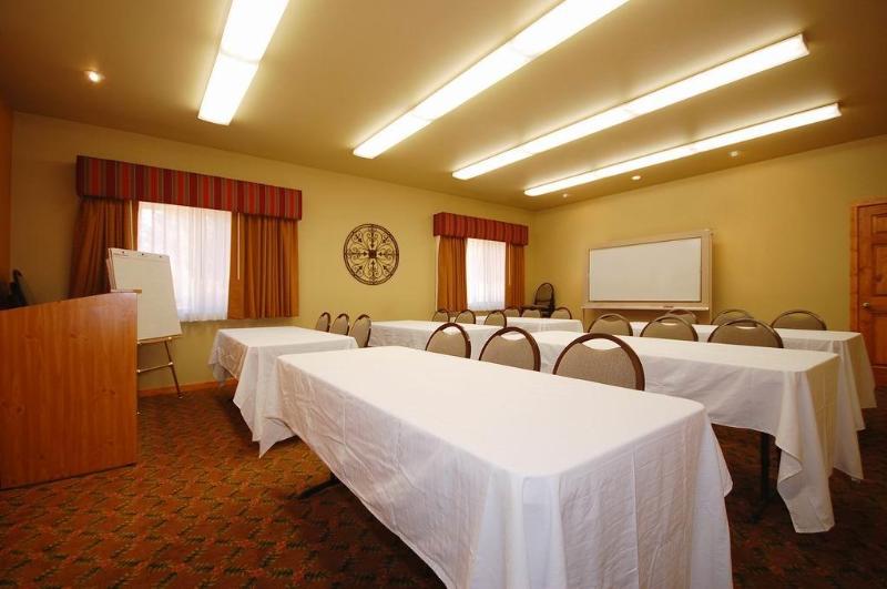 호텔 Best Western Plus Hartford Lodge
