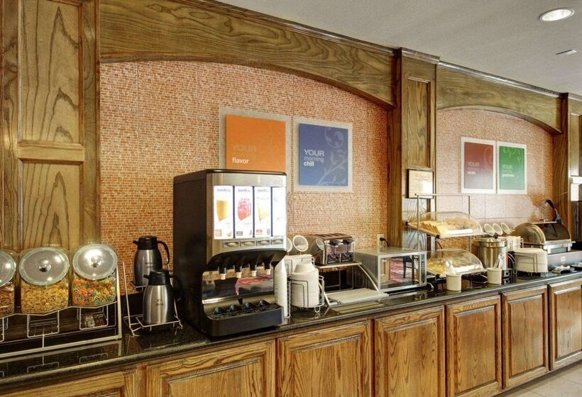 호텔 Comfort Inn & Suites Donna Near I2