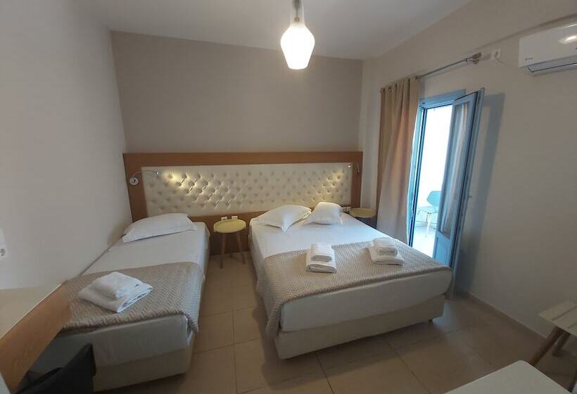 هتل Villa Roussa
