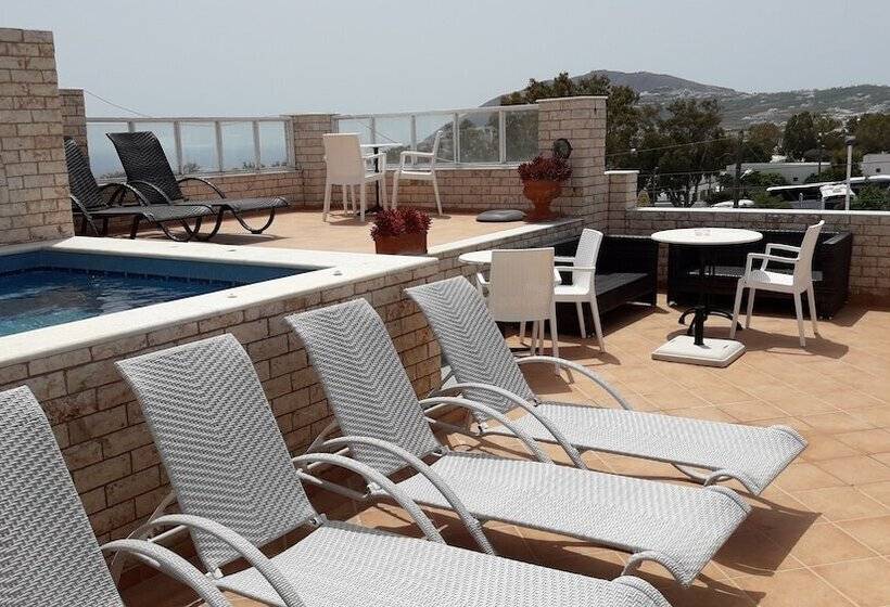 هتل Villa Roussa