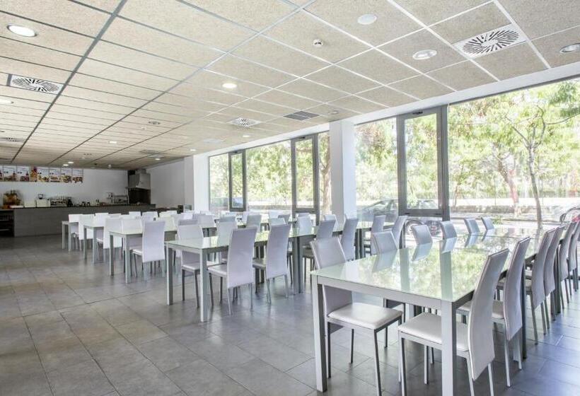 Residencia Universitaria Damia Bonet