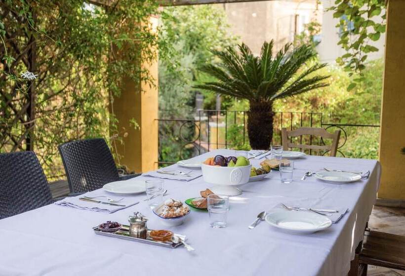 بنسيون Palazzo Previtera