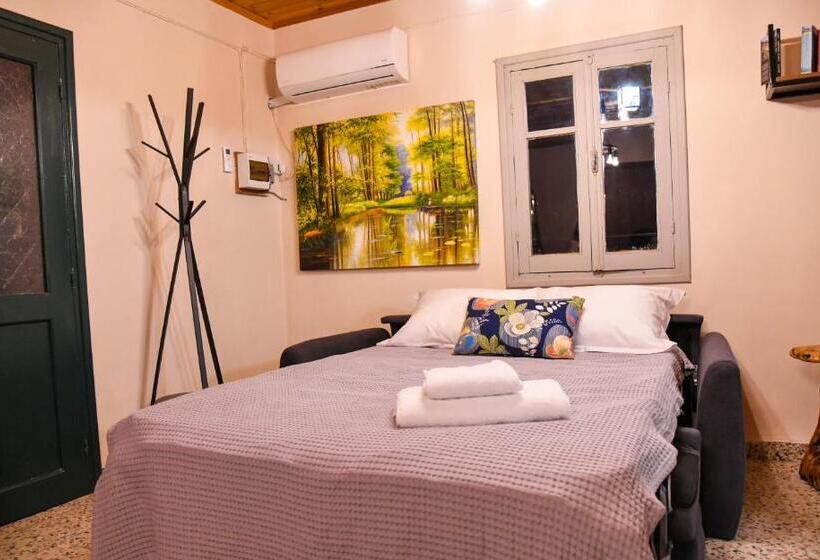 تختخواب و صبحانه Sophias Cottage