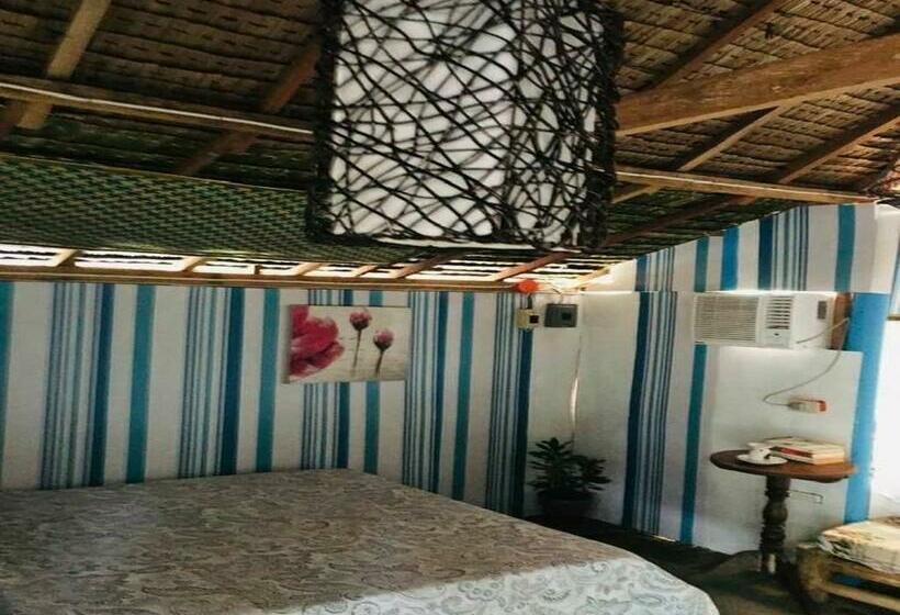 Отель Half Moon Village And Beach House