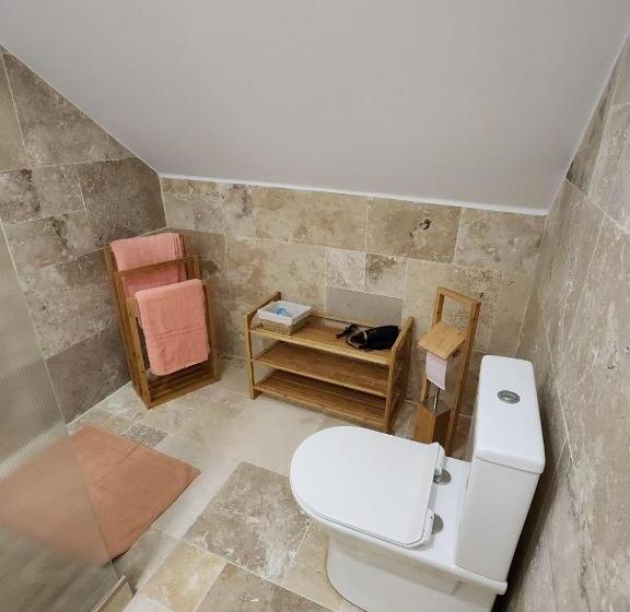 ペンション La Perchonniere