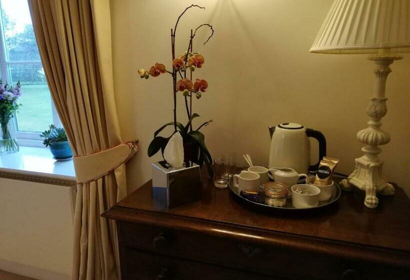 مبيت وإفطار Rusling House