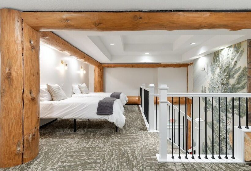 בית מלון כפרי Balsam Lake Lodge