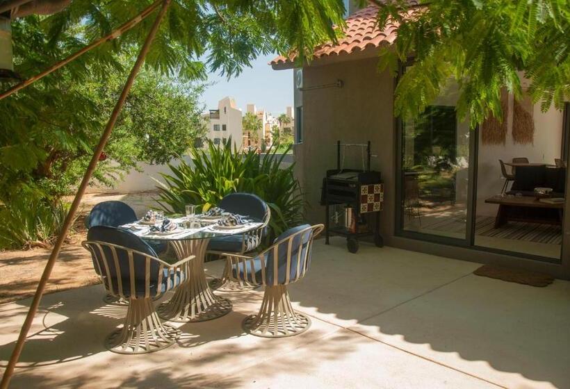 تختخواب و صبحانه Casa Lulú
