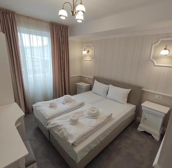 هتل Fanea Residence