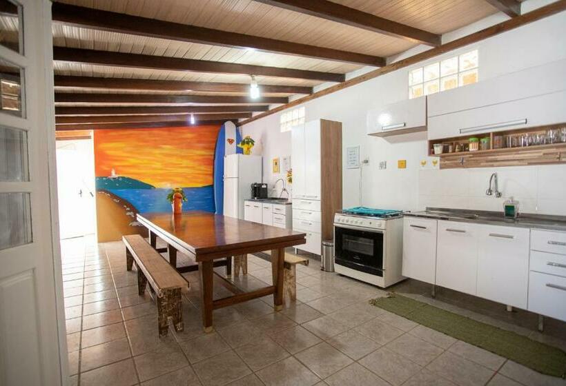 Hostel Butiá