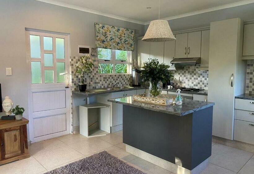بنسيون Casa Hillcrest