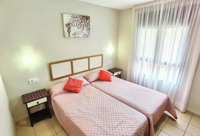 بنسيون Hostal Rigau