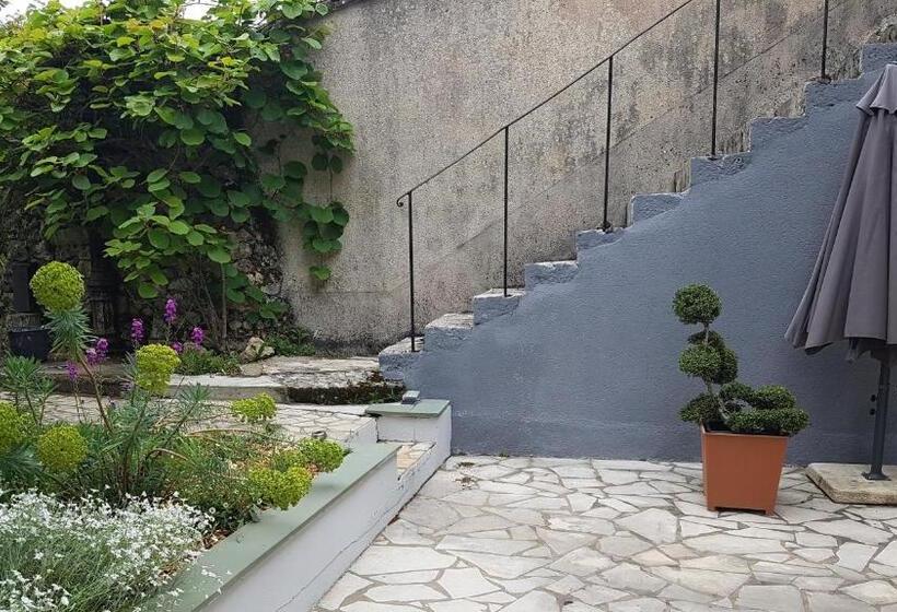 ペンション Les Sept Tilleuls   Chambres D Hôtes