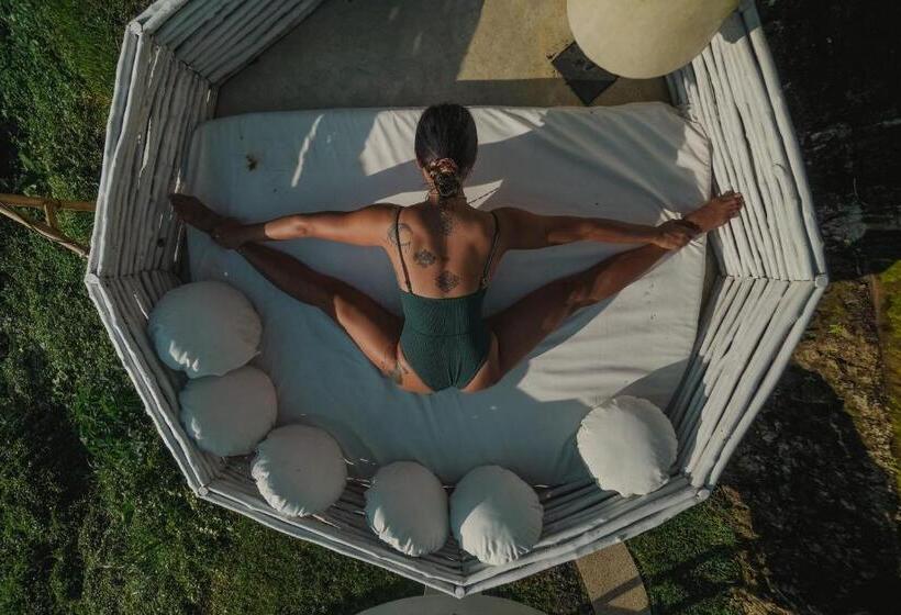 Курорт Woywoy Escape Bresela Adults Only