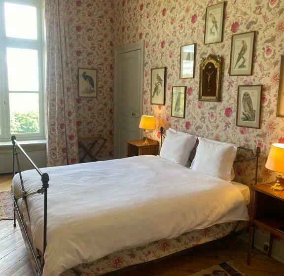 مبيت وإفطار Château De Bostz