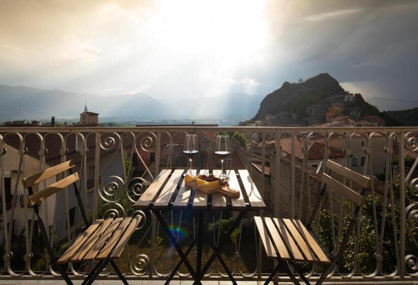 ベッドアンドブレックファースト Terra Del Sasso Suites   Design Architetto Salvatore Spataro