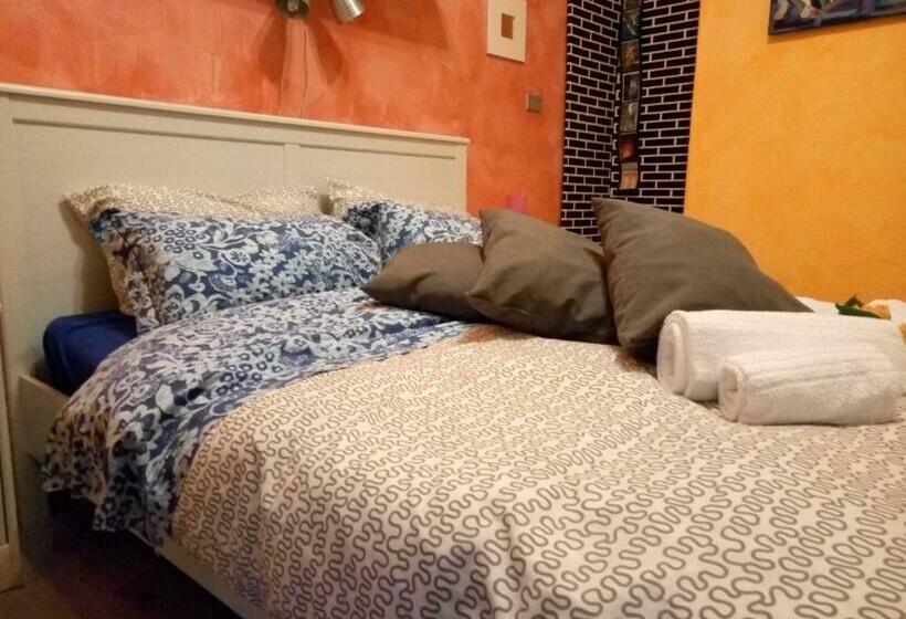 هاستل Private Room Stanza Privata With Private Bathroom   Shared Kitchen And Beautiful Terrace On Taormina