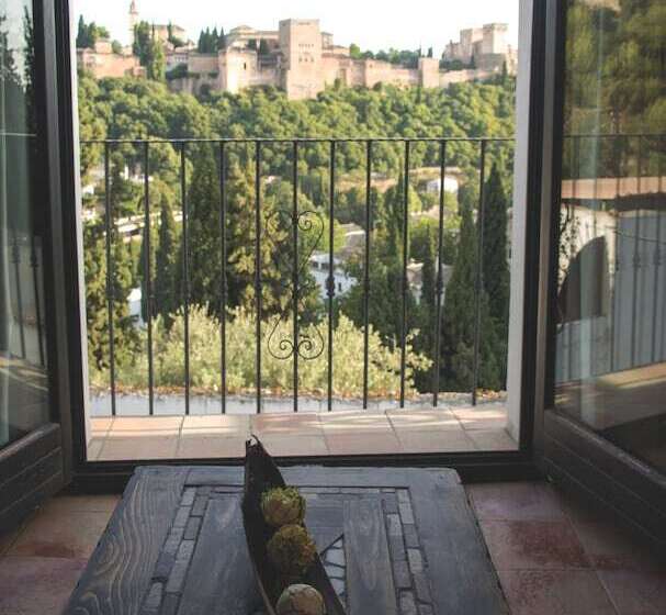 Apartamentos Montesclaros