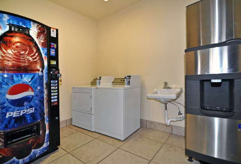 Отель Best Western Plus Eagleridge Inn & Suites