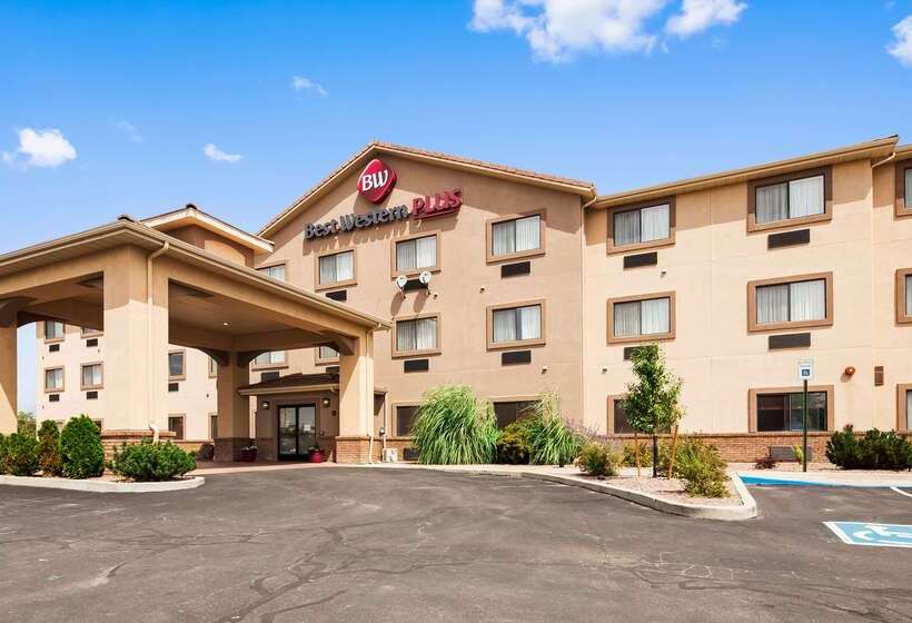 Отель Best Western Plus Eagleridge Inn & Suites