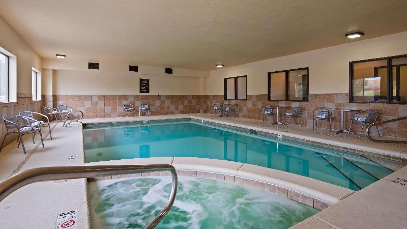 Отель Best Western Plus Eagleridge Inn & Suites